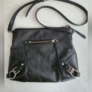Michael Kors leather messanger crossbody black  handbag purse silver